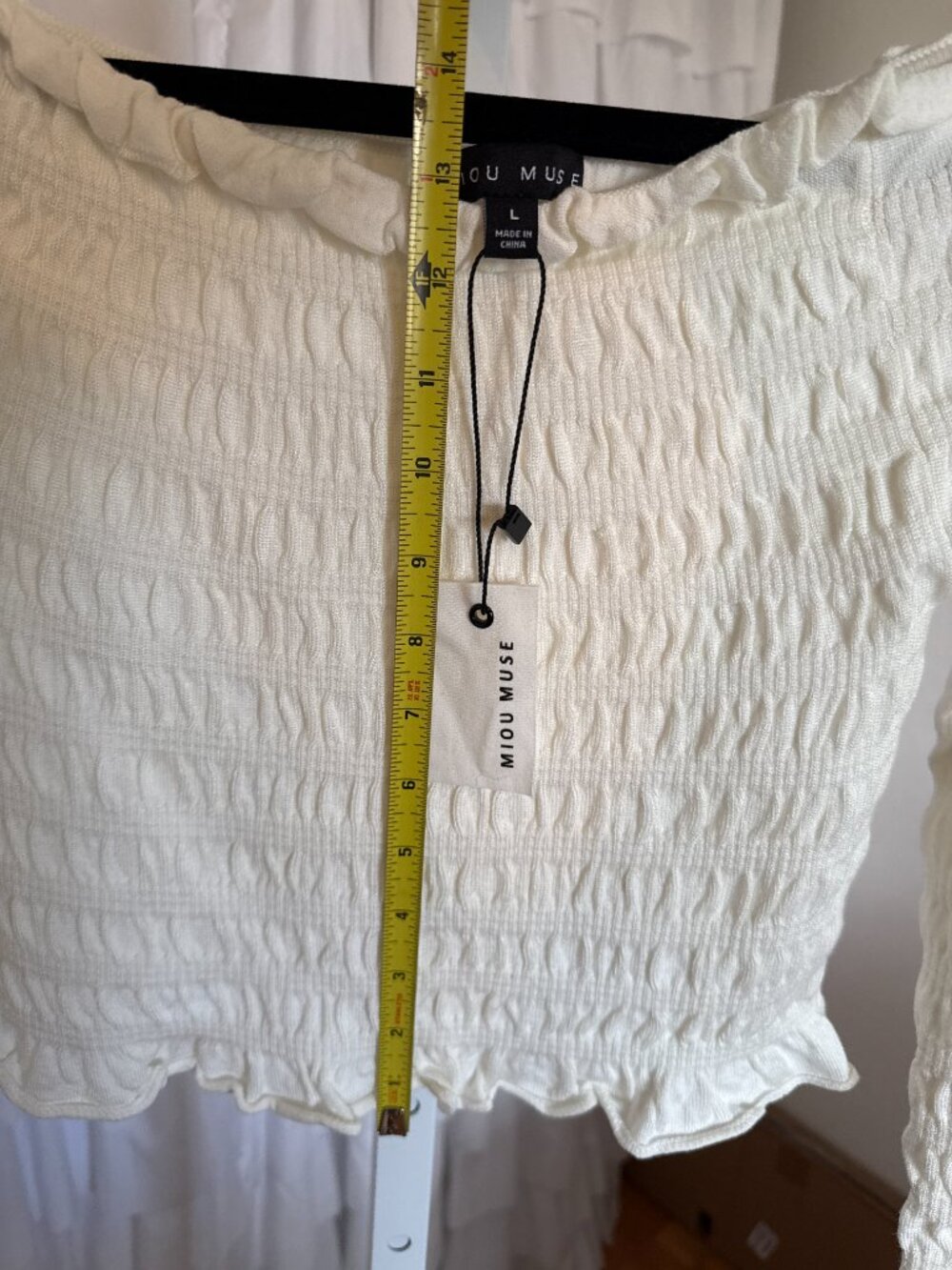 Off Shoulder Ruffled Blouse - Picture 3 of 3